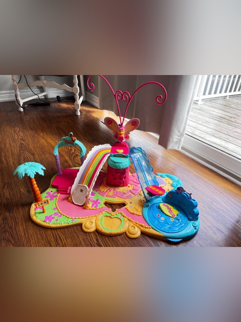 My Little Pony BUTTERFLY ISLAND Adventure Playset Incomplete HASBRO